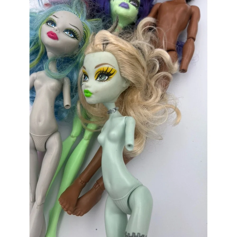 monster high see pics